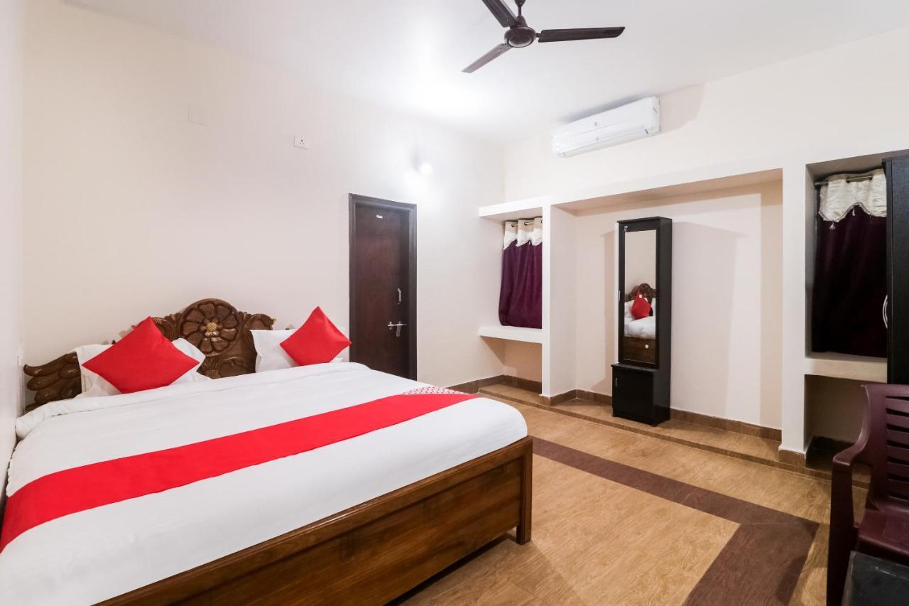 OYO 64921 Purple Villa Bhubaneswar Esterno foto
